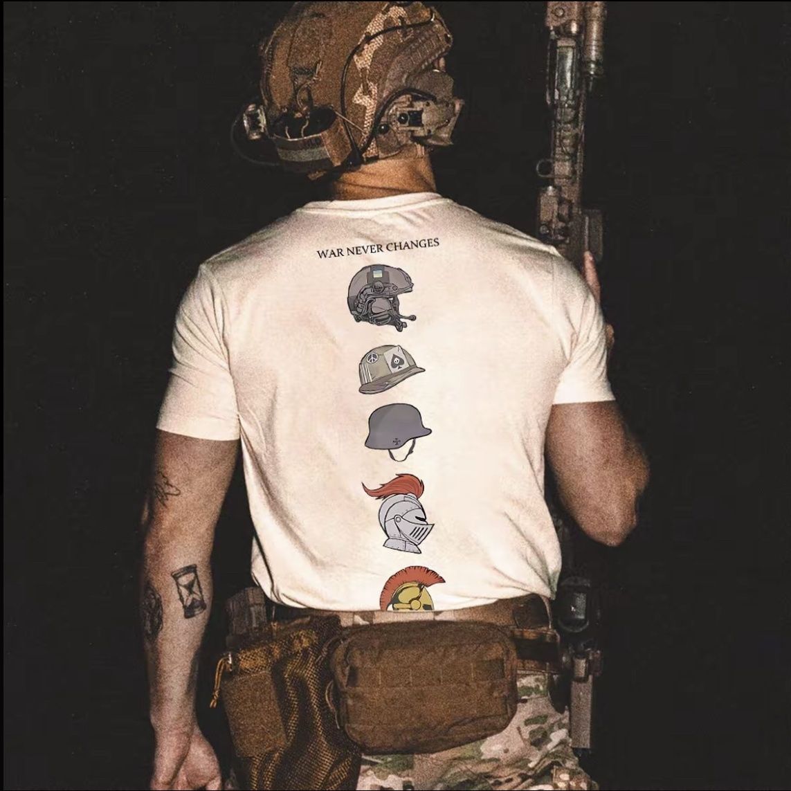 Streetwear Brand Tees - Helm Evolution History Amerikaans trendmerk T-shirt