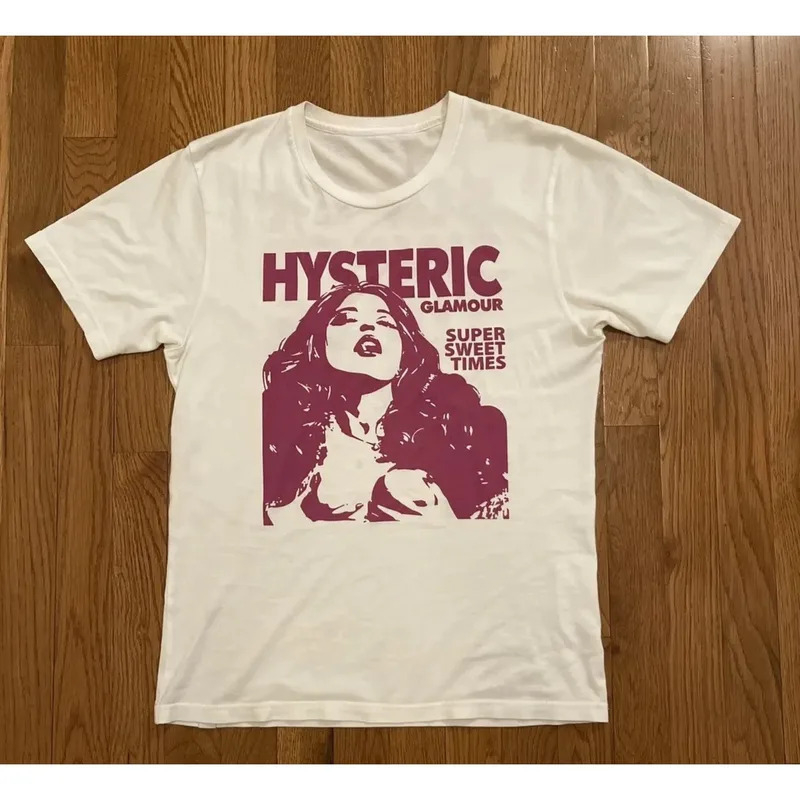 Vintage meisje portret straat  - Streetwear Brand Vintage recensie en prijs